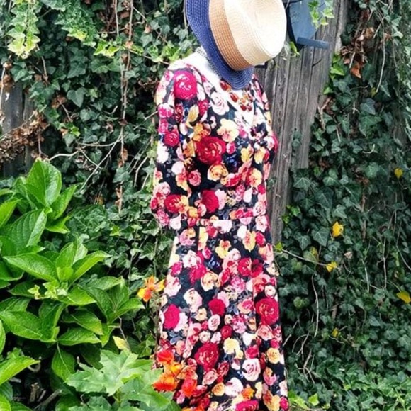Flower Garden Delight DRESS ▪︎ Forever 21 - Picture 2 of 8